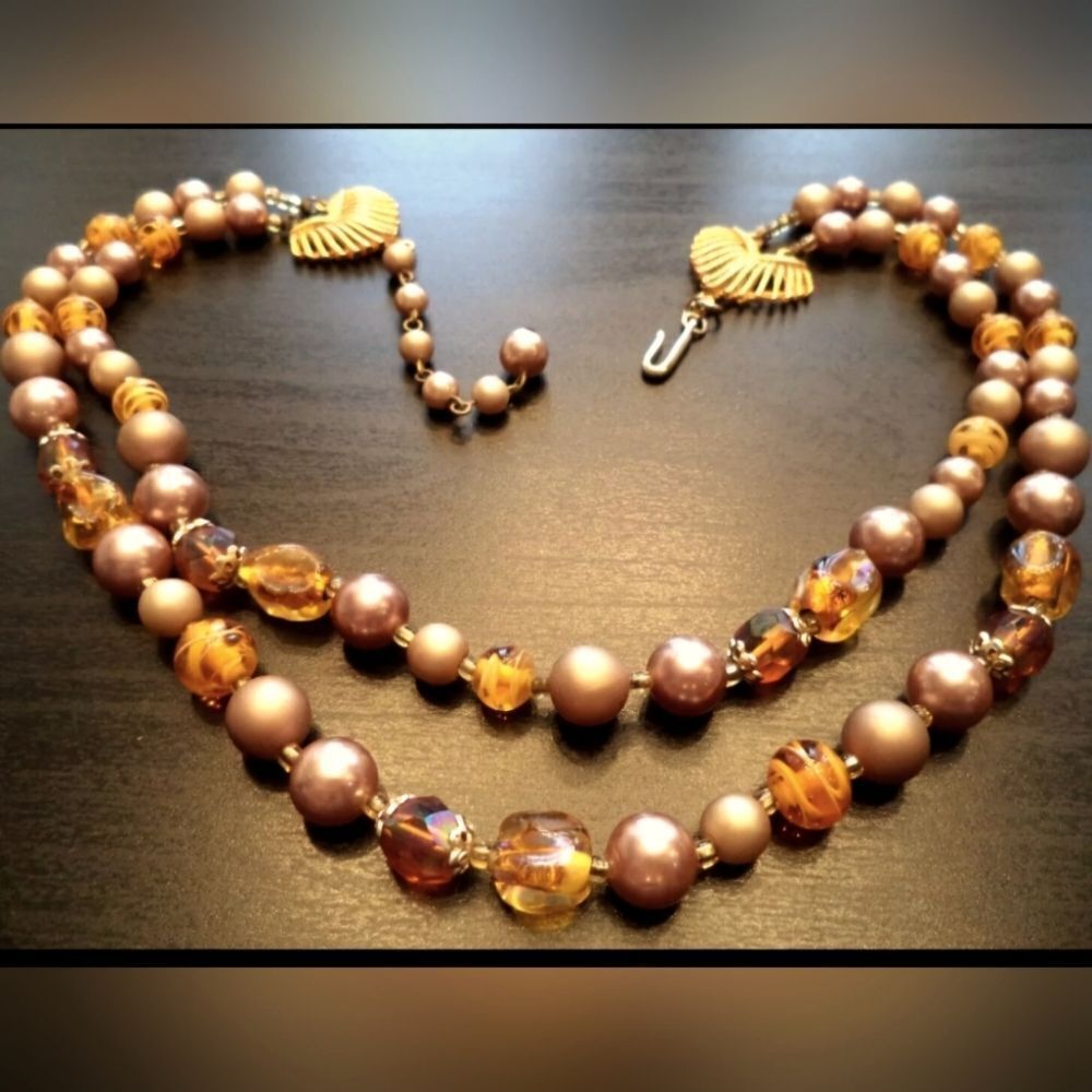 VINTAGE ESTATE SIGNED JAPAN GLASS DBL STRAND 17.5" NECKLACE
